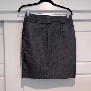 5/$25 Gap Factory Black Pencil Skirt EUC